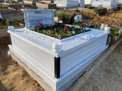 Huma-mermer-ciftli-mezar-014